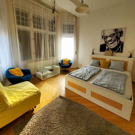 Treestyle Deluxe Rooms Budapest Eksteriør billede